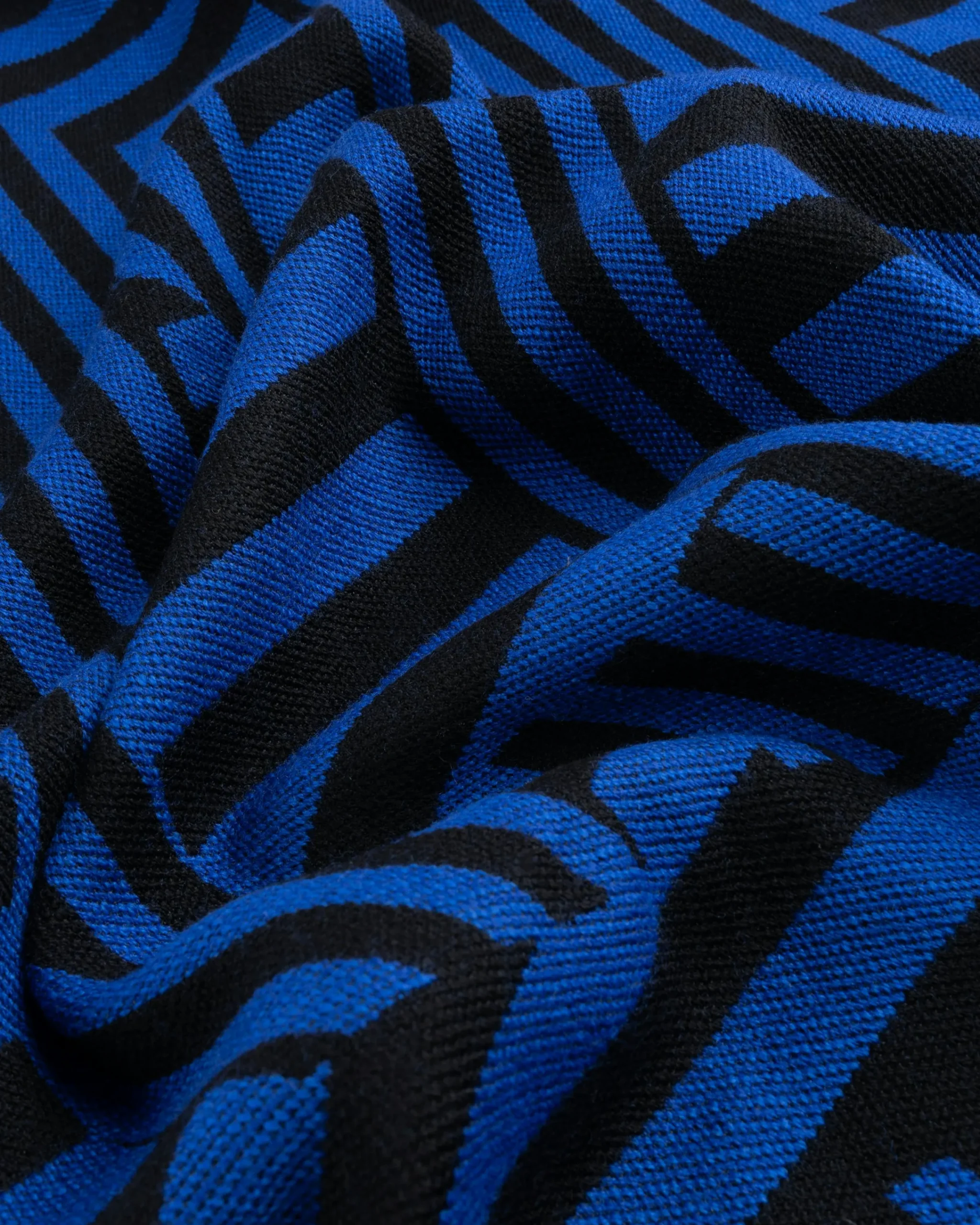 Inter Blanket /Blue- Textiles