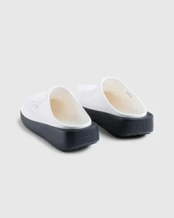 Crocs Blunt Toe Blocked- Shoes