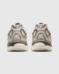 ASICS GEL-NYC Cream/Oyster Grey- Sneakers