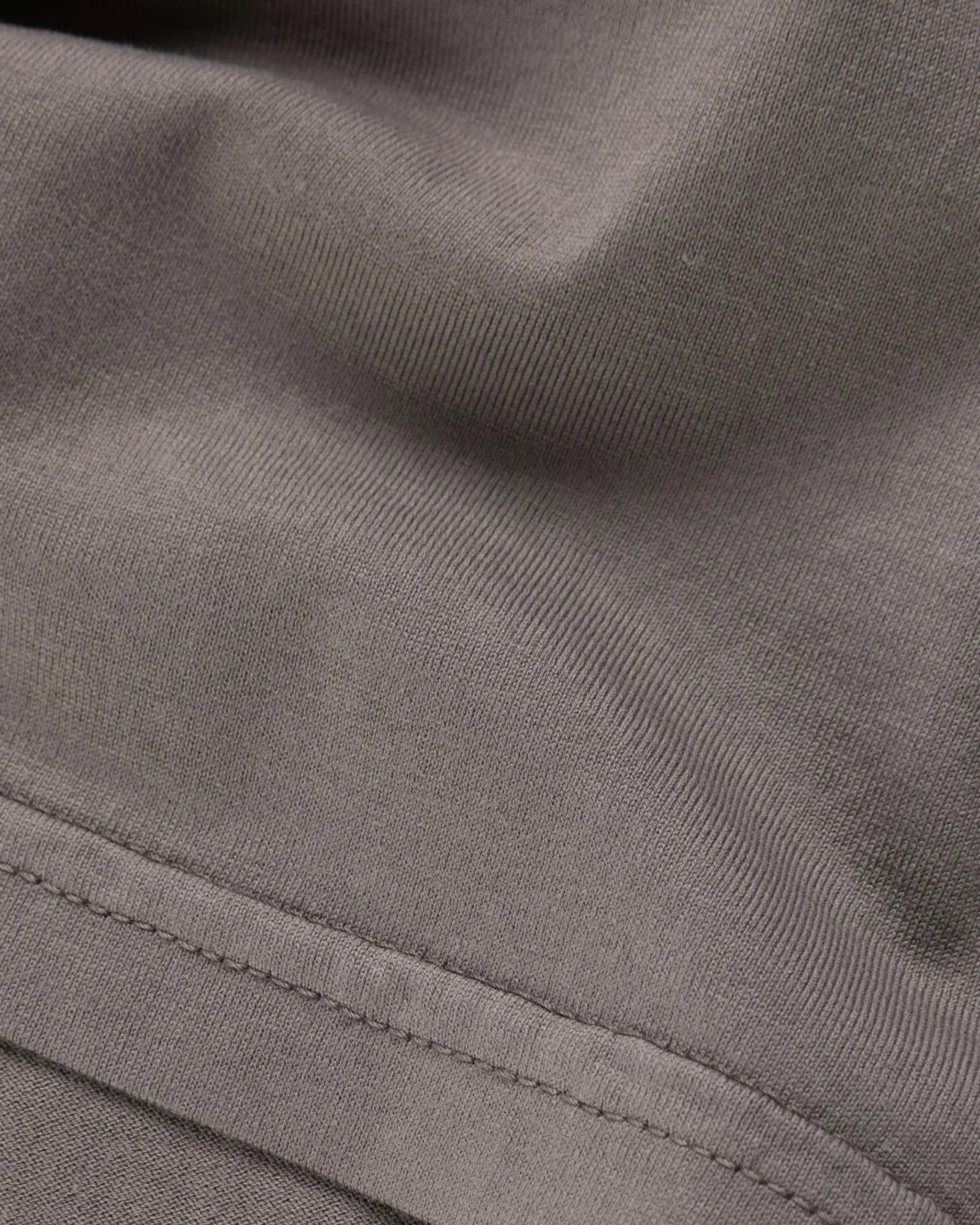 Rier Jersey Cotton V-Neck T-Shirt Castlerock- Tops