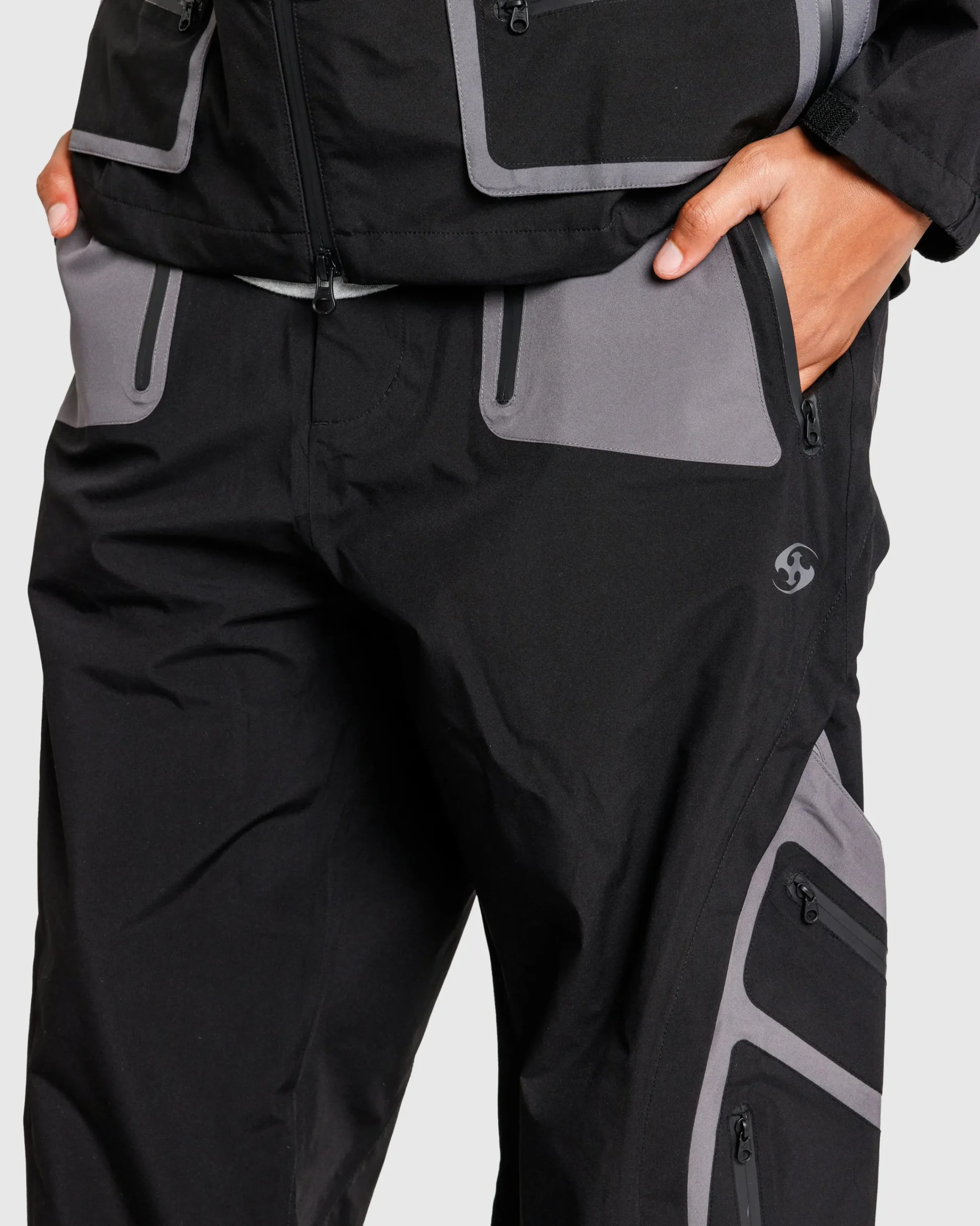 San San Gear 3L Windblock Pants- Pants
