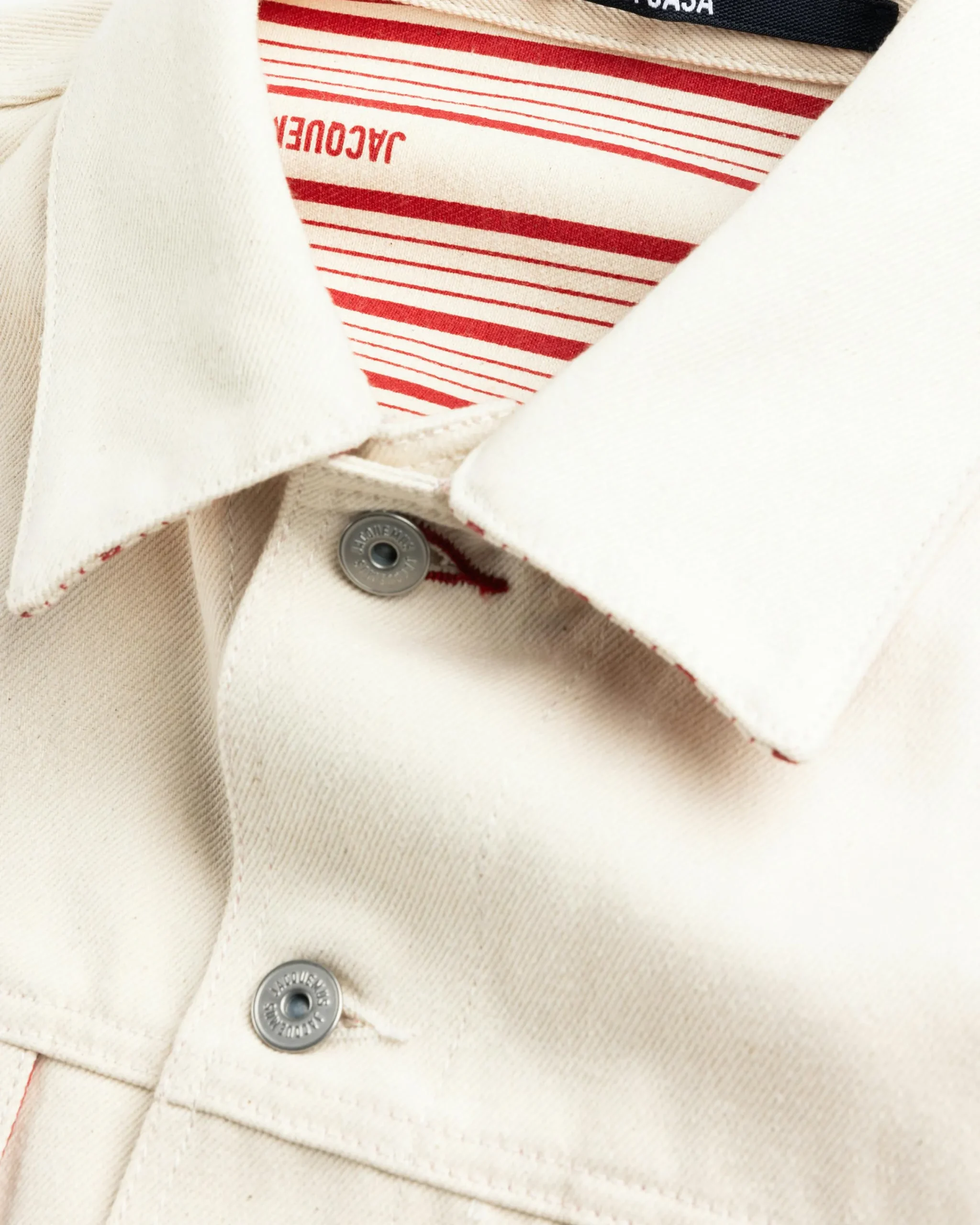 JACQUEMUS La Veste De-Nimes Off-White/Red Stripe- Outerwear