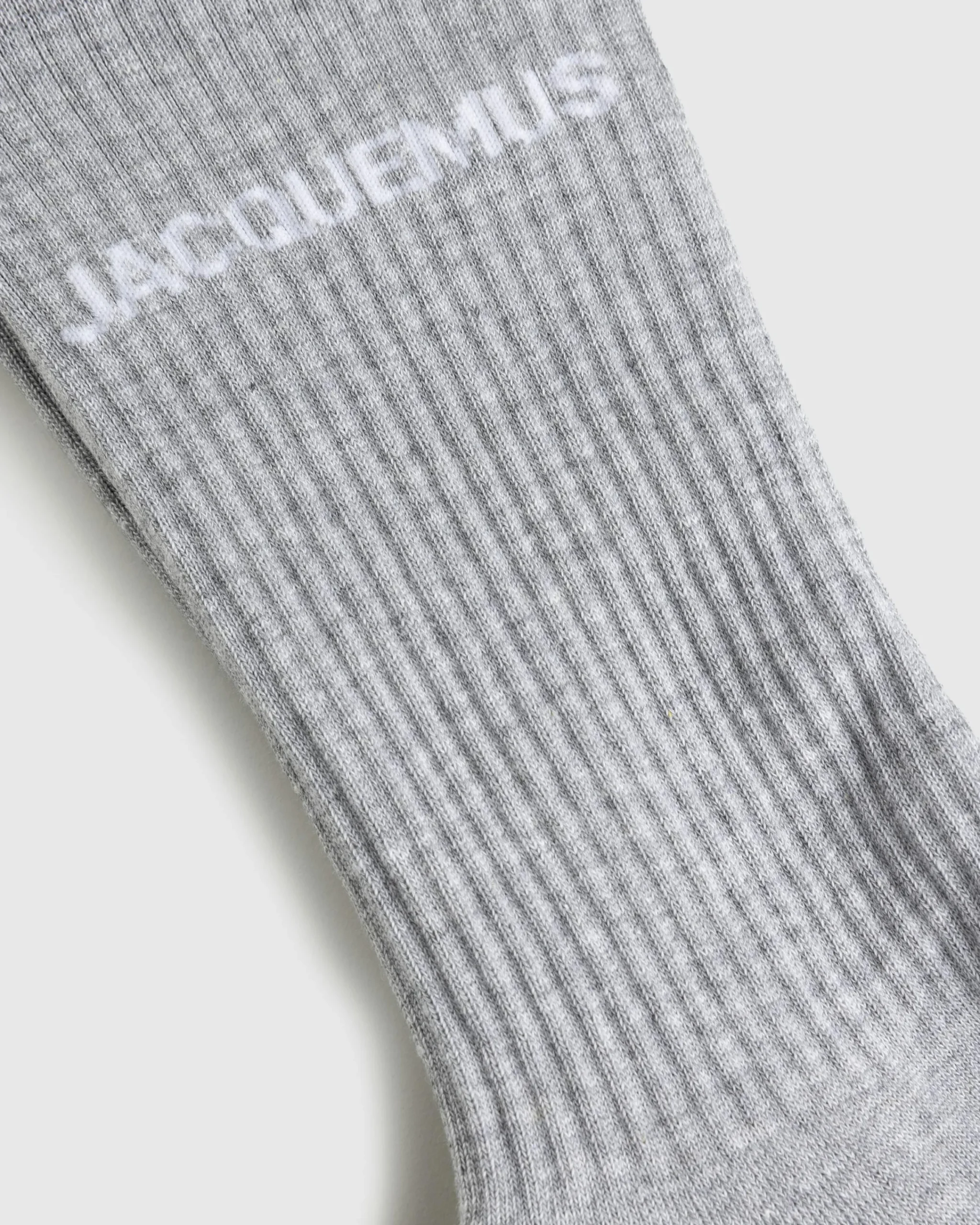 JACQUEMUS Les Chaussettes Medium Grey- Socks