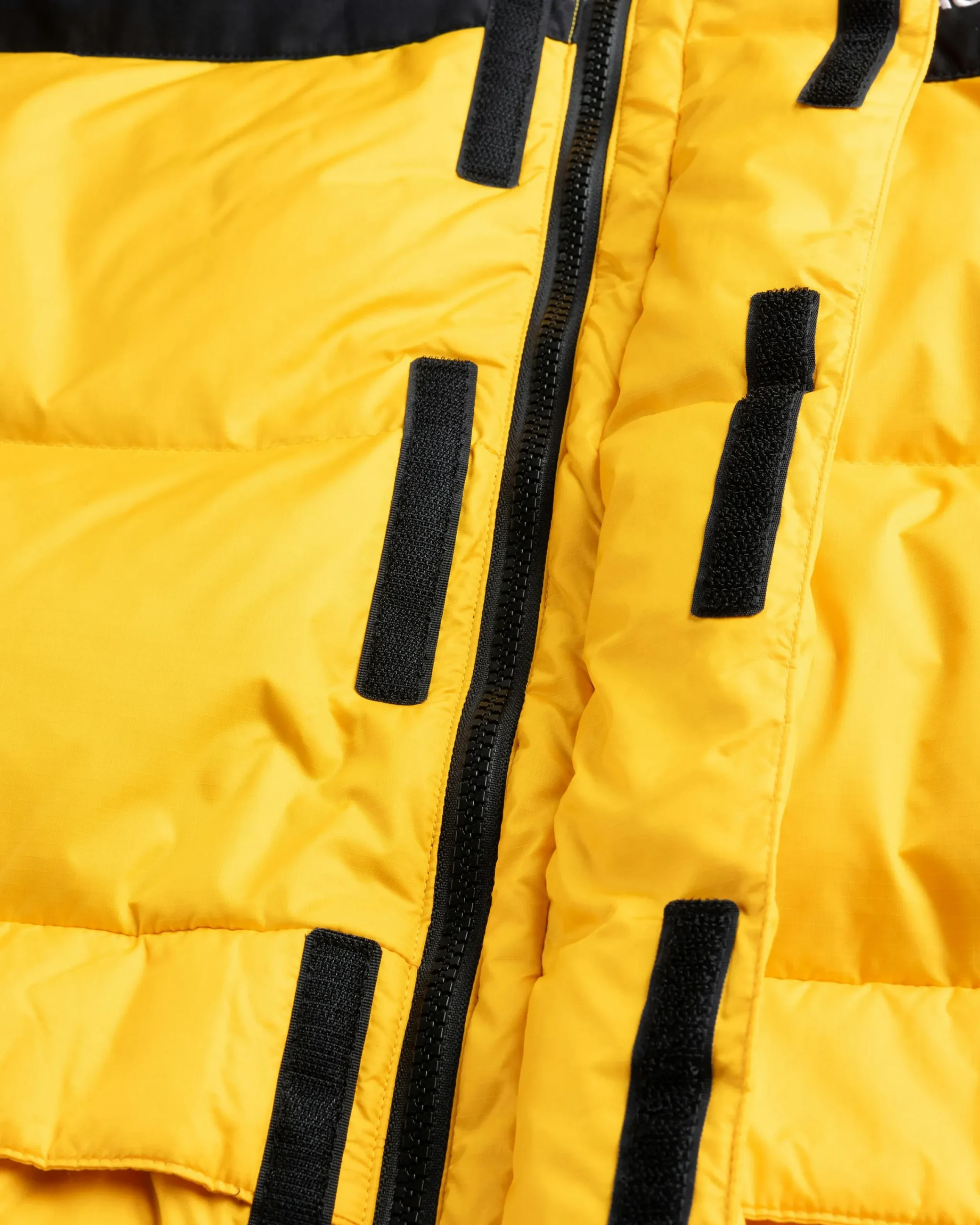 The North Face M Himalayan Down Parka Summit Gold/TNF Black- Outerwear