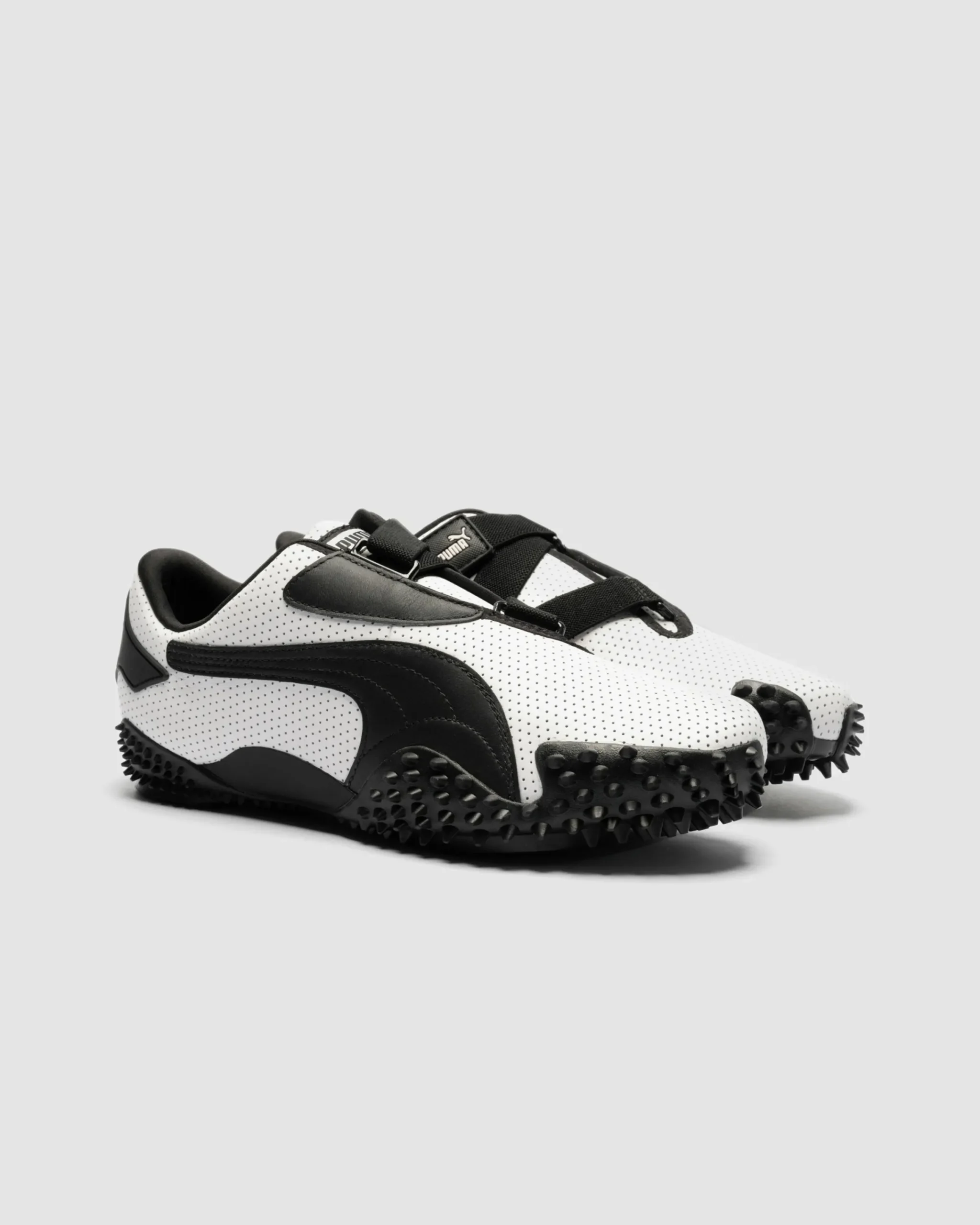 Puma Mostro Perf Black/ White- Sneakers