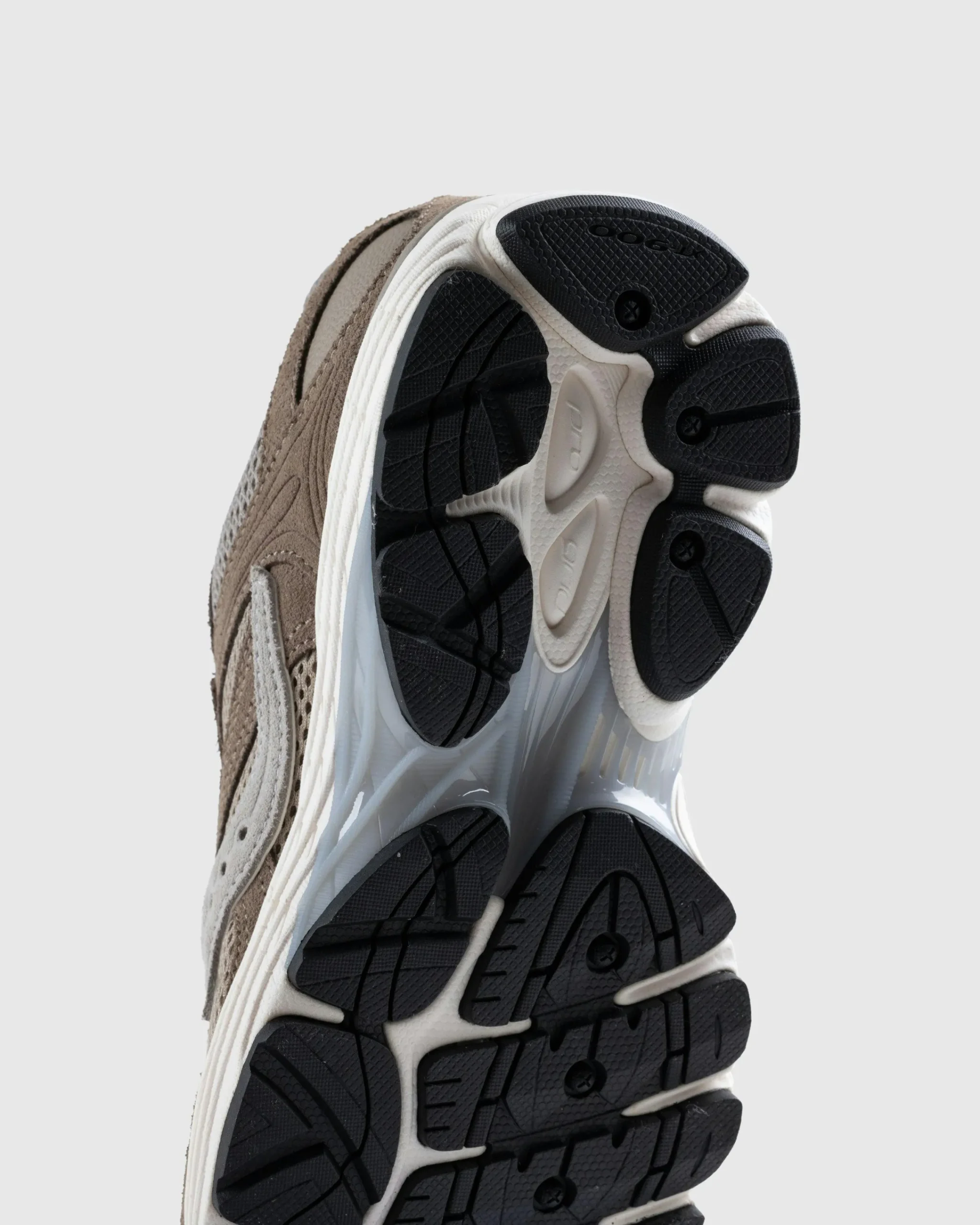 Saucony ProGrid Omni 9 Premium- Sneakers