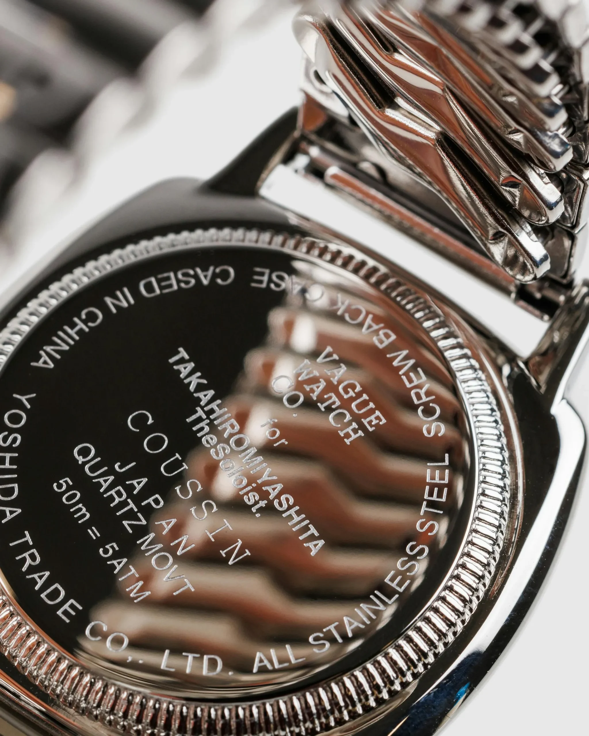 Vague Watch Co. Soloist Coussin BEGINNING- Watches