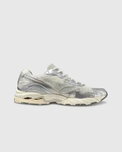 Mizuno Wave Rider 10 Snow White/Aleutian/Cadet- Sneakers