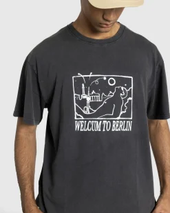 Carne Bollente Welcum to Berlin T-Shirt- Tops